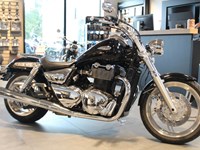 Gebrauchtmotorrad Triumph Thunderbird