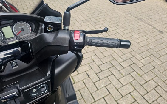 Neufahrzeug Suzuki Burgman 400 - Bild 12