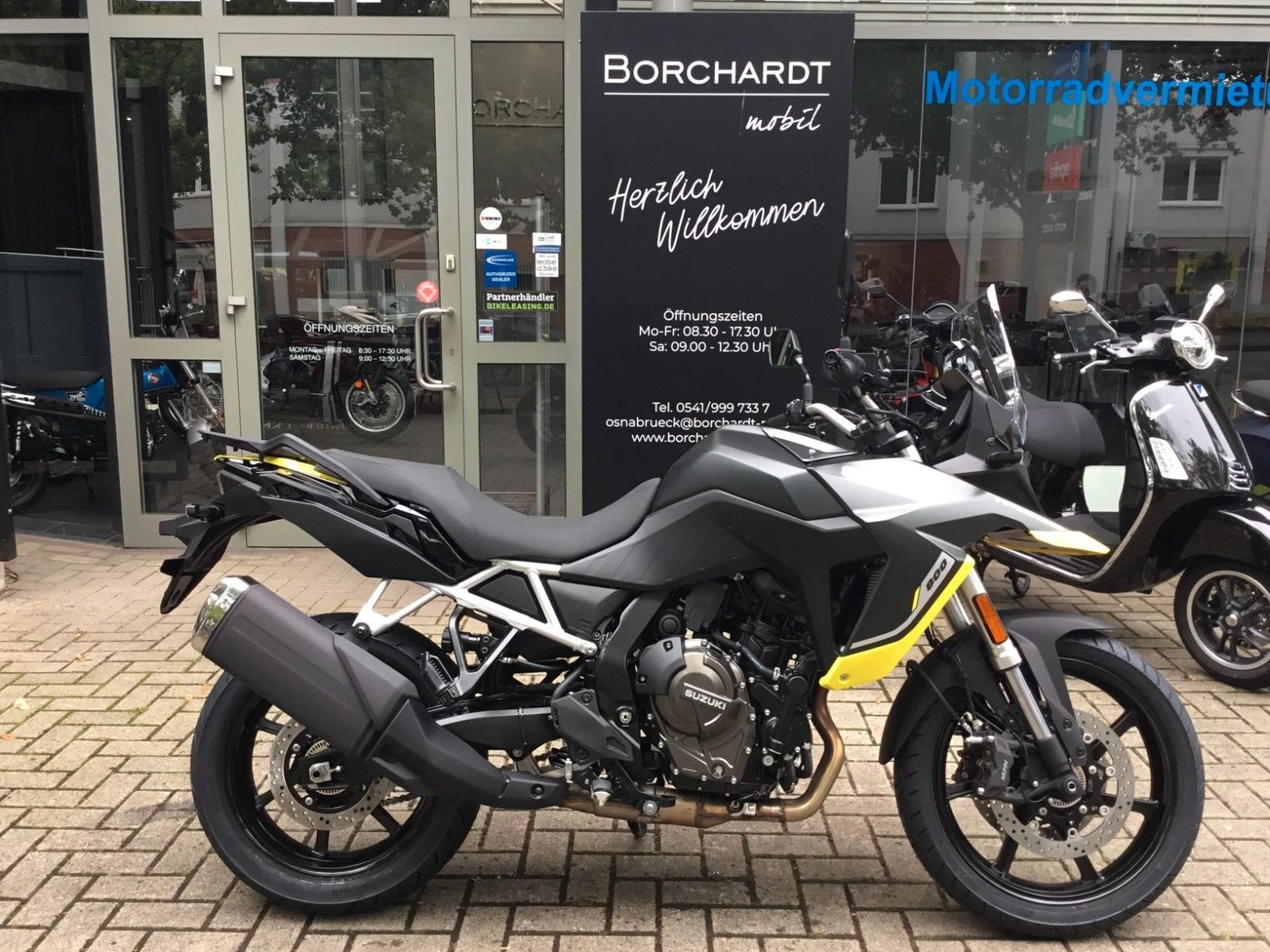 Suzuki V-Strom 800
