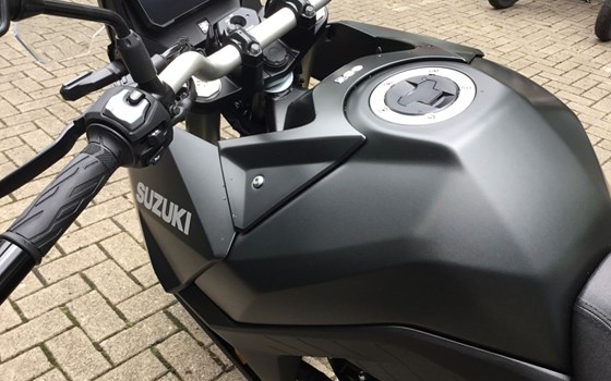 Neufahrzeug Suzuki V-Strom 800 - Bild 17