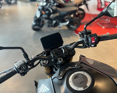 zum Vergrössern bitte anklicken!