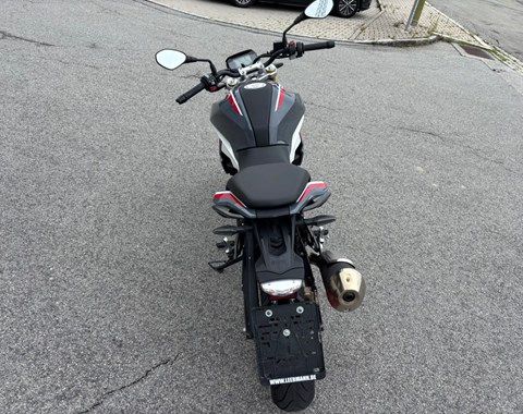 zum Vergrössern bitte anklicken!