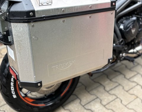 zum Vergrössern bitte anklicken!