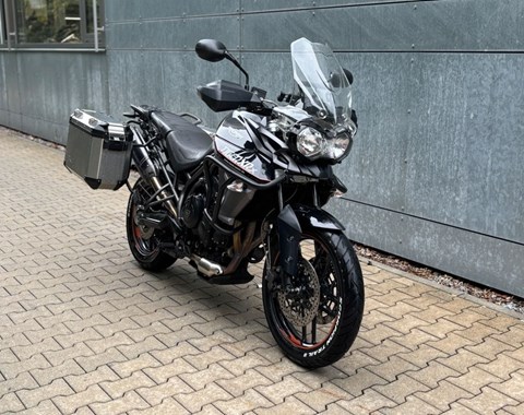 zum Vergrössern bitte anklicken!