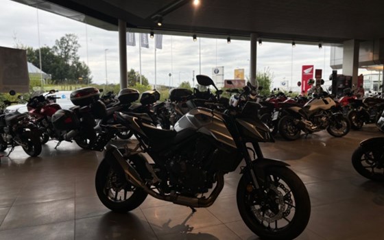 Neufahrzeug Honda CB750 Hornet - Bild 3