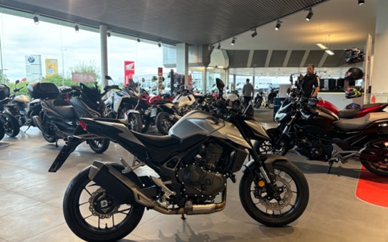 Neufahrzeug Honda CB750 Hornet - Bild 4