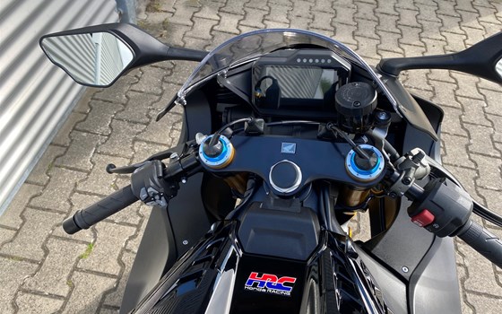 Neufahrzeug Honda CBR1000RR-R Fireblade SP - Bild 8