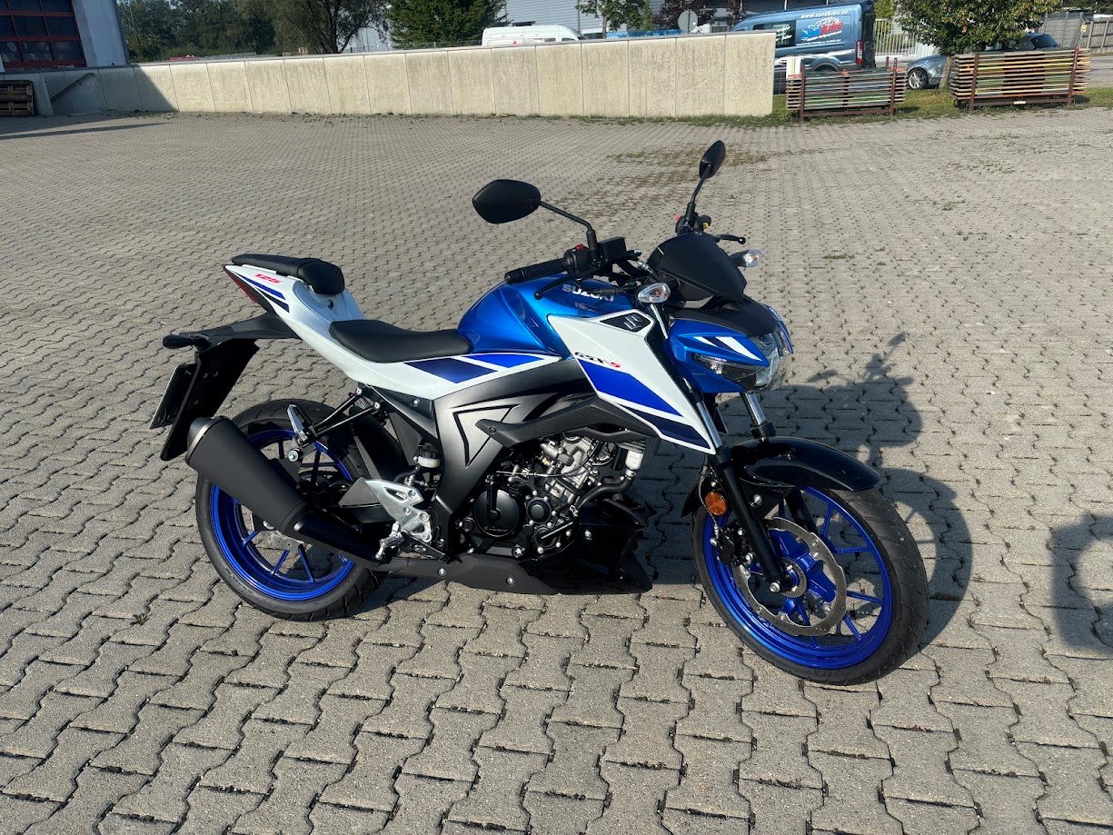 Suzuki GSX-S125 