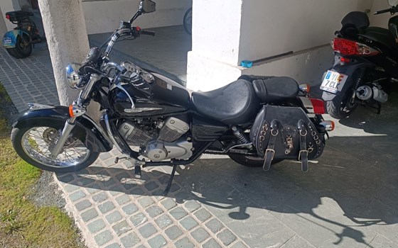 Gebrauchtmotorrad Honda VT 125 Shadow - Bild 2 Gebrauchtmotorrad Honda VT 125 Shadow - Bild 2