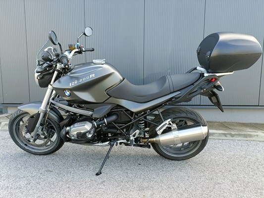 BMW R 1200 R (Rauch-grau metallic matt) - Bild 2