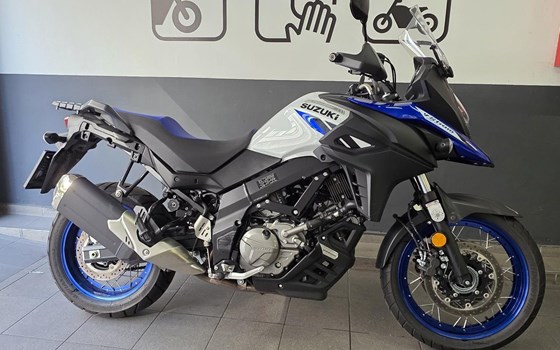 Gebrauchtmotorrad Suzuki V-Strom 650 XT - Bild 2 Gebrauchtmotorrad Suzuki V-Strom 650 XT - Bild 2