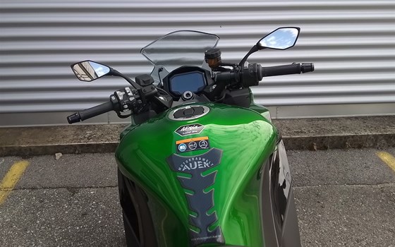 Gebrauchtmotorrad Kawasaki Ninja 1100SX SE - Bild 8