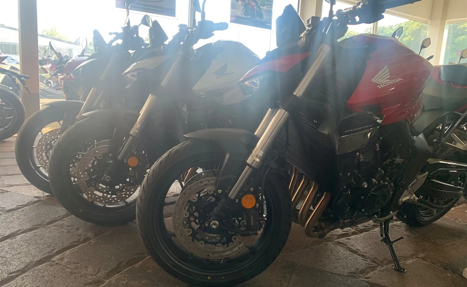 Offer Honda CB1000 Hornet Bild 2: Offer Honda CB1000 Hornet