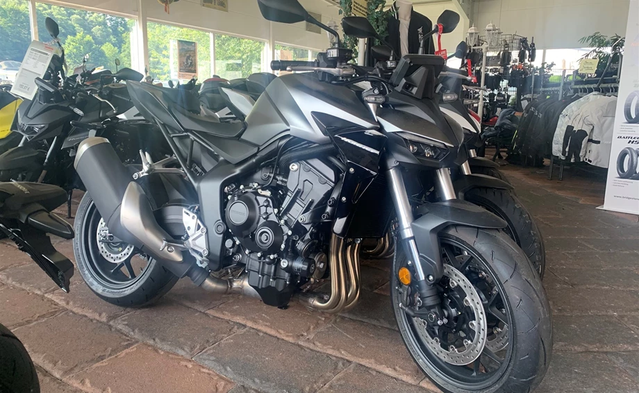 Offer Honda CB1000 Hornet Bild 4: Offer Honda CB1000 Hornet