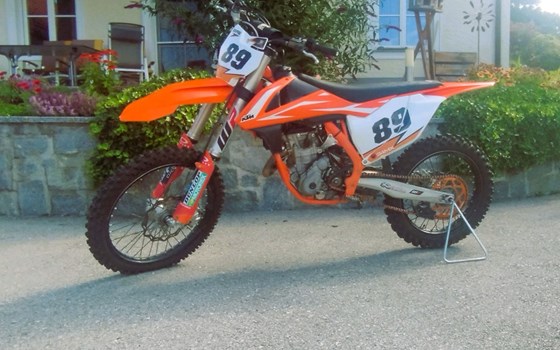 Gebrauchtmotorrad KTM 350 SX-F - Bild 3 Gebrauchtmotorrad KTM 350 SX-F - Bild 3
