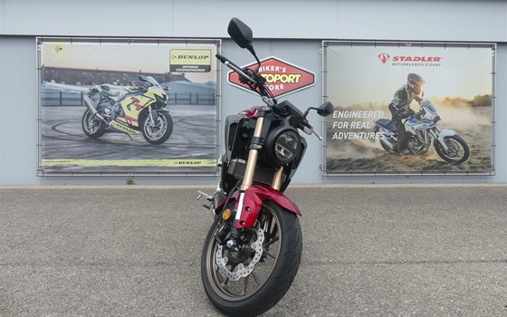 Gebrauchtmotorrad Honda CB125R - Bild 3