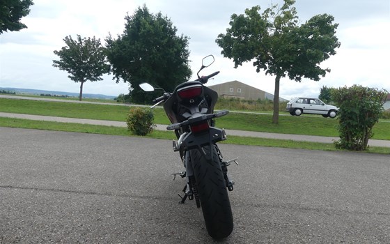 Gebrauchtmotorrad Honda CB125R - Bild 7