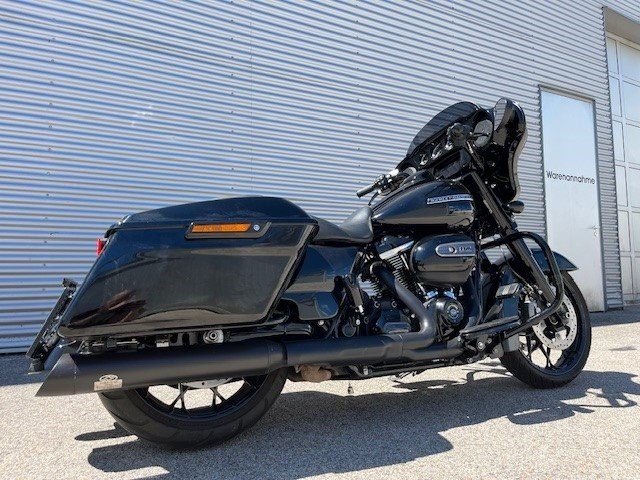 Harley-Davidson Touring Street Glide Special FLHXS (Vivid Black) - Bild 8