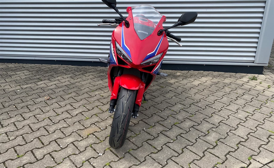 Angebot Honda CBR650R E-Clutch Bild 7: Angebot Honda CBR650R E-Clutch