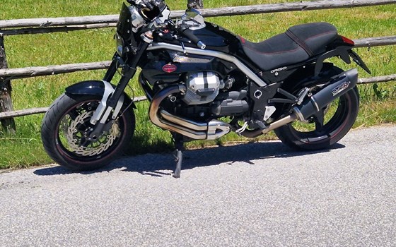 Gebrauchtmotorrad Moto Guzzi Griso 1100 - Bild 1 Gebrauchtmotorrad Moto Guzzi Griso 1100 - Bild 1