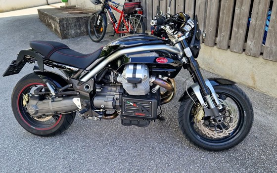 Gebrauchtmotorrad Moto Guzzi Griso 1100 - Bild 4 Gebrauchtmotorrad Moto Guzzi Griso 1100 - Bild 4