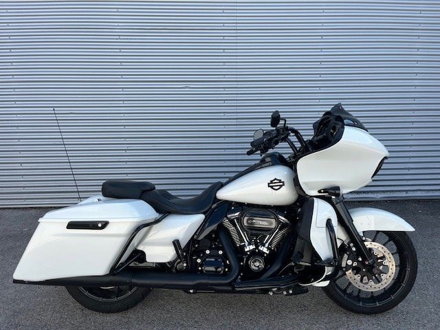 Harley-Davidson Touring Road Glide Special FLTRXS (Bonneville Salt Pearl) - Bild 2