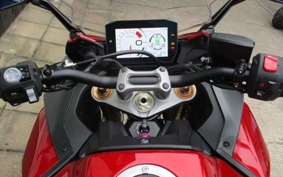 Gebrauchtmotorrad Suzuki GSX-S1000GT - Bild 5