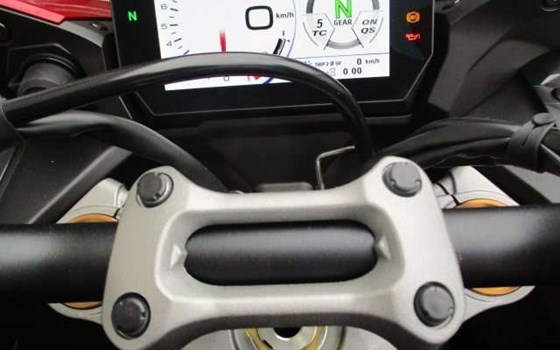 Gebrauchtmotorrad Suzuki GSX-S1000GT - Bild 6