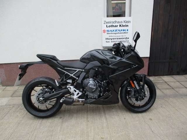 Suzuki GSX-8R