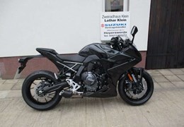 Neumotorrad Suzuki GSX-8R