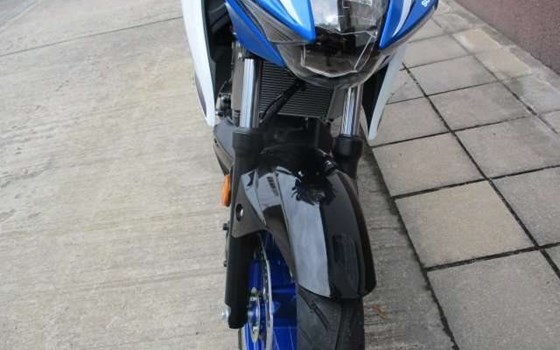 Gebrauchtmotorrad Suzuki GSX-S125 - Bild 3