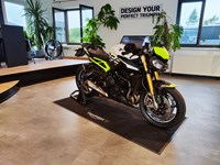 Gebrauchtmotorrad Triumph Street Triple 765 Moto2 Edition 