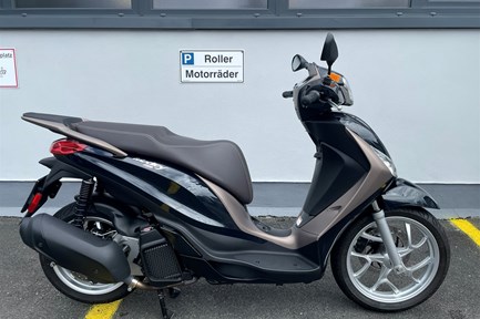 Piaggio Medley 125