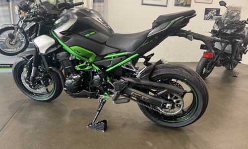 Kawasaki Z900