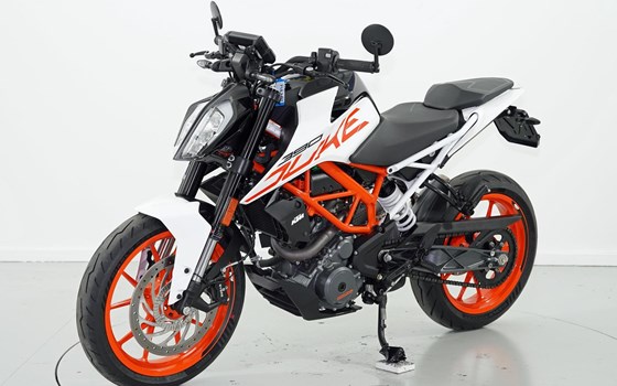 Motorrad Occasion KTM 390 Duke - Bild 3
