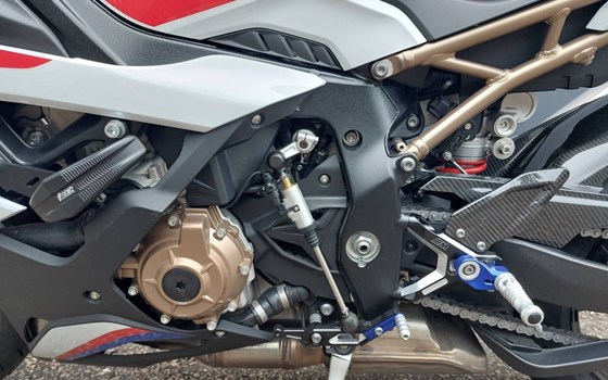 Gebrauchtmotorrad BMW S 1000 RR - Bild 6