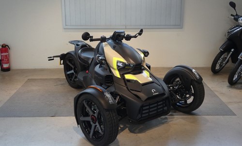 Can-Am Ryker 900 Sport