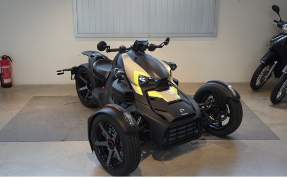 Gebrauchtmotorrad Can-Am Ryker 900 Sport - Bild 1