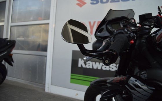 Gebrauchtmotorrad Triumph Street Triple R - Bild 15