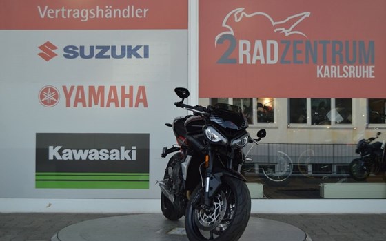 Gebrauchtmotorrad Triumph Street Triple R - Bild 3