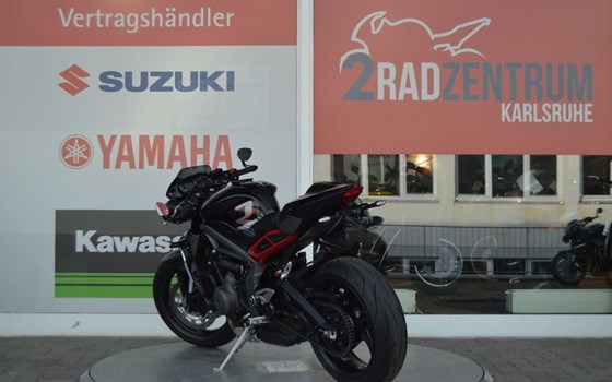 Gebrauchtmotorrad Triumph Street Triple R - Bild 7