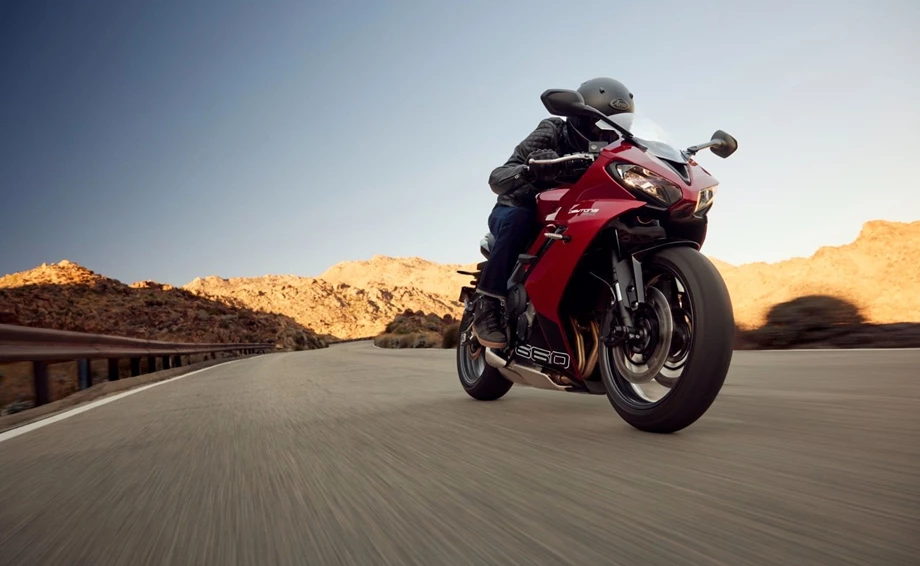 Angebot Triumph Daytona 660 Bild 3: Angebot Triumph Daytona 660