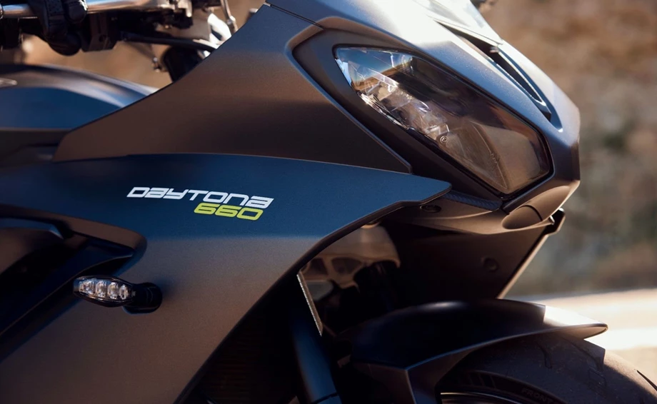 Angebot Triumph Daytona 660 Bild 5: Angebot Triumph Daytona 660