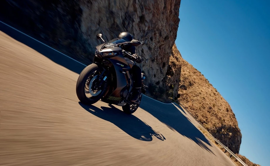 Angebot Triumph Daytona 660 Bild 7: Angebot Triumph Daytona 660