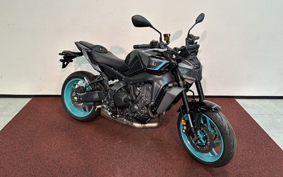 Gebrauchtmotorrad Yamaha MT-09 Y-AMT - Bild 2