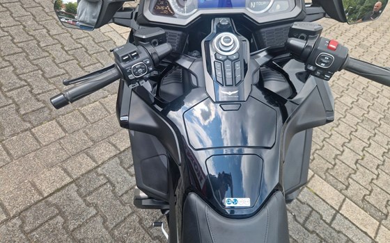 Gebrauchtmotorrad Honda GL 1800 Goldwing - Bild 11