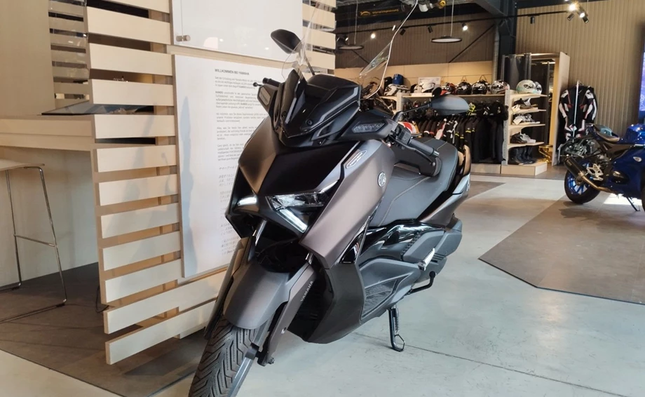 Angebot Yamaha XMAX 300 Tech MAX Bild 5: Angebot Yamaha XMAX 300 Tech MAX