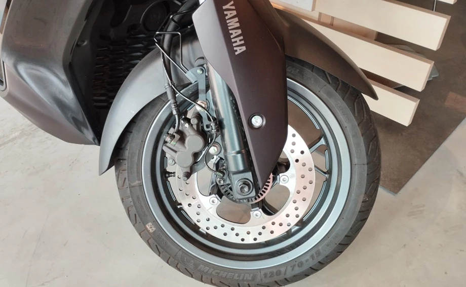 Angebot Yamaha XMAX 300 Tech MAX Bild 8: Angebot Yamaha XMAX 300 Tech MAX