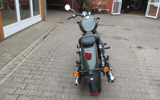Neufahrzeug Royal Enfield Super Meteor 650 - Bild 4