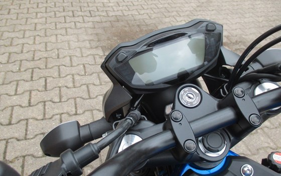 Gebrauchtmotorrad Suzuki SV650 - Bild 9